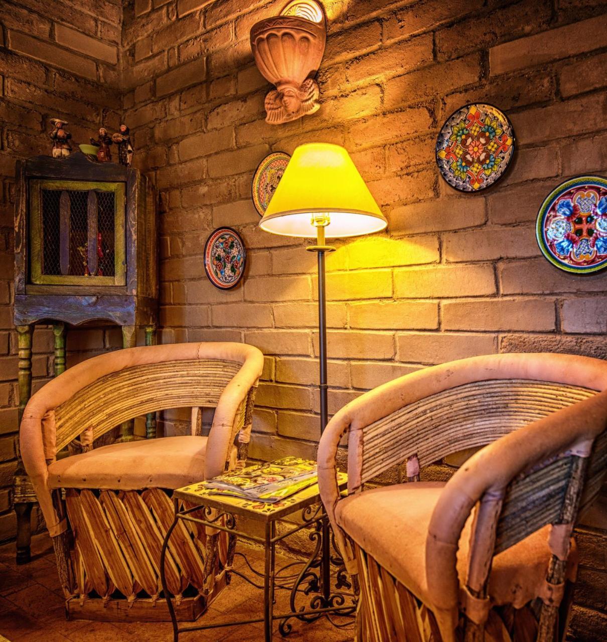 Casa Tierra Adobe Bed & Breakfast Avra Esterno foto